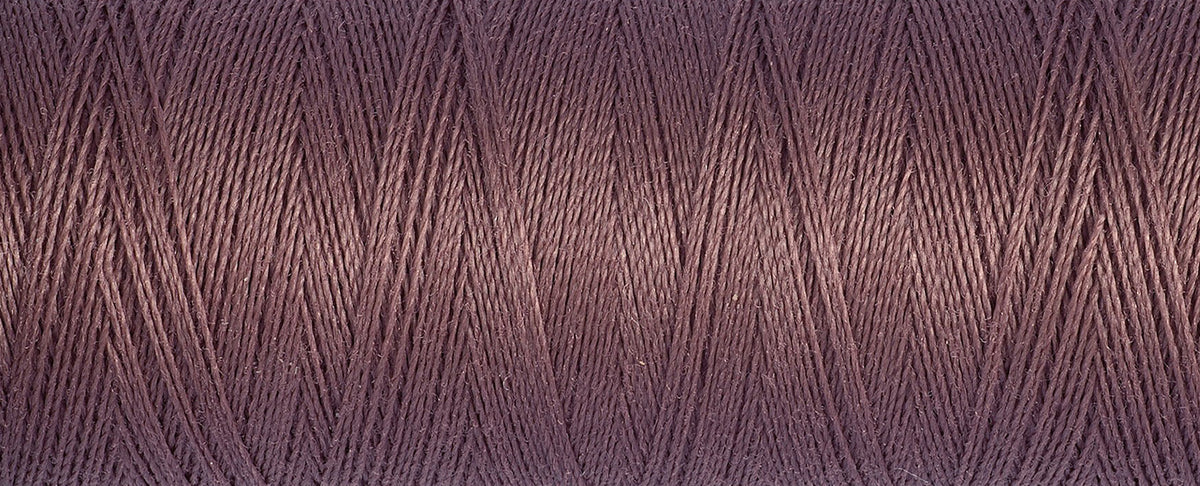 Gutermann colour 428