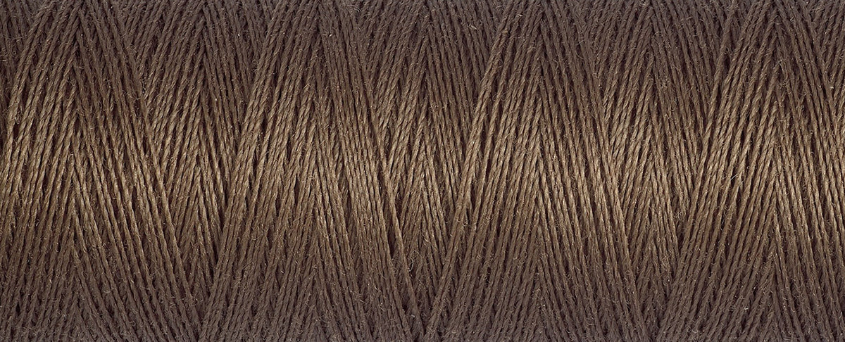 Gutermann colour 815
