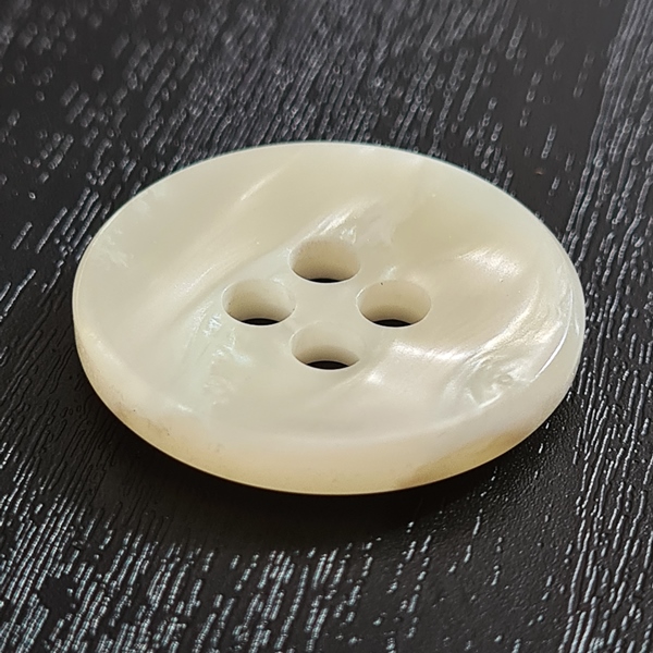 4-Hole MOP Button