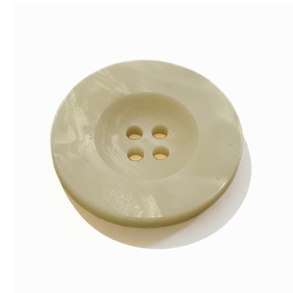 4-Hole Faux Horn Button