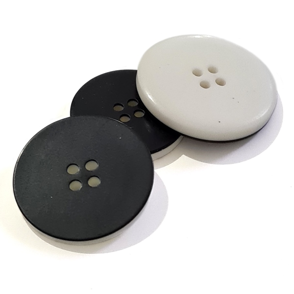 4-Hole Plastic Button