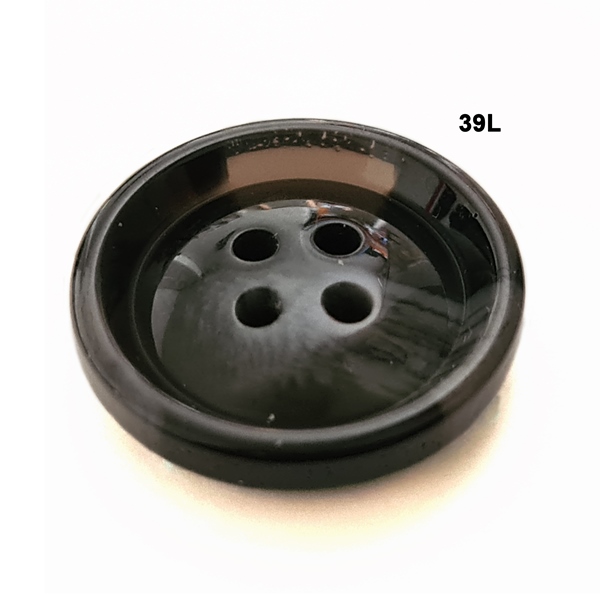 4-Hole Plastic Horn Button