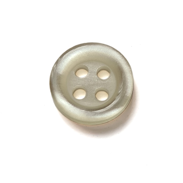 4-Hole Shirt Button