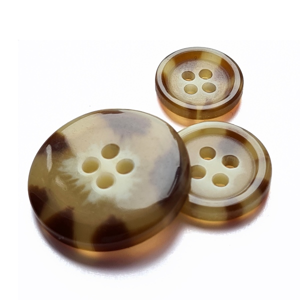 4-Hole Plastic Horn Button