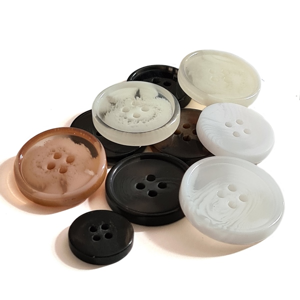 4-Hole Plastic Button