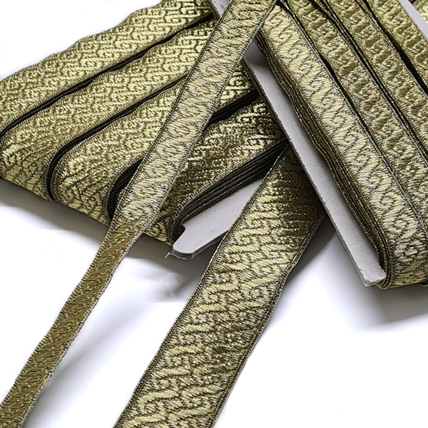 Metallic Celtic Design Braid