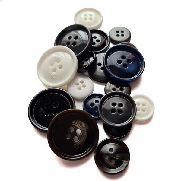 4-Hole Plastic Button