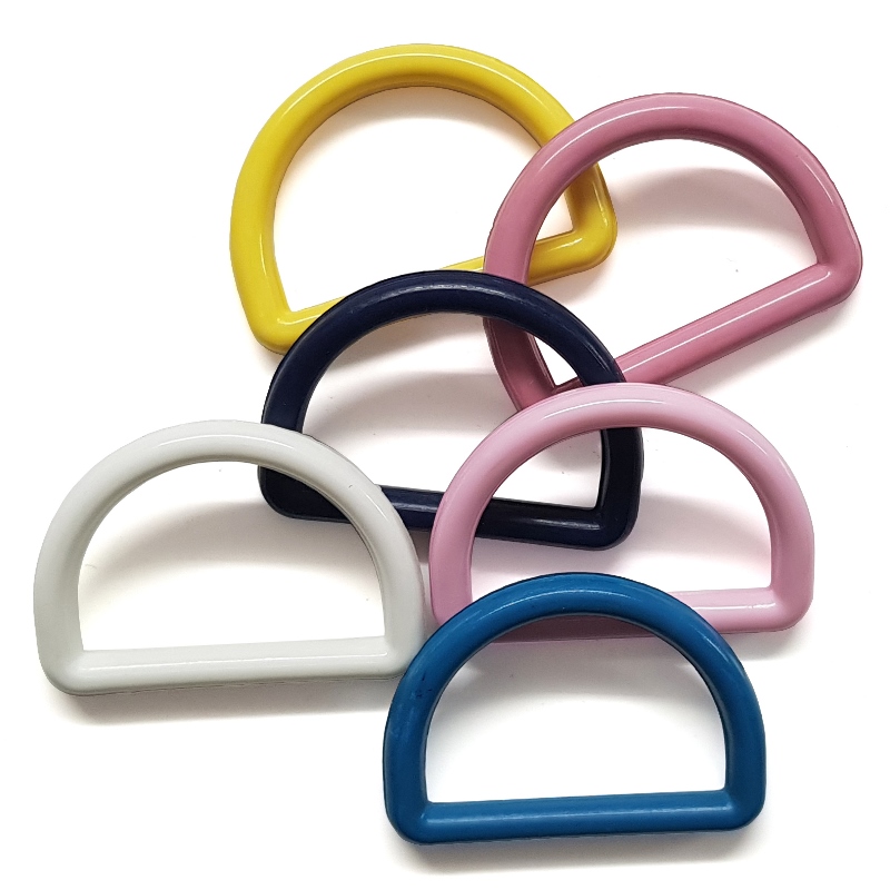 Plastic D-Ring