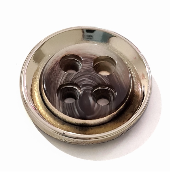 4-Hole Horn Button